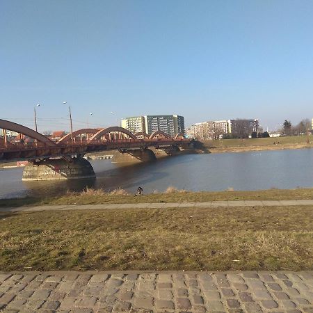 Nighthost- Trzebnicka 84 Appartement Wrocław Buitenkant foto