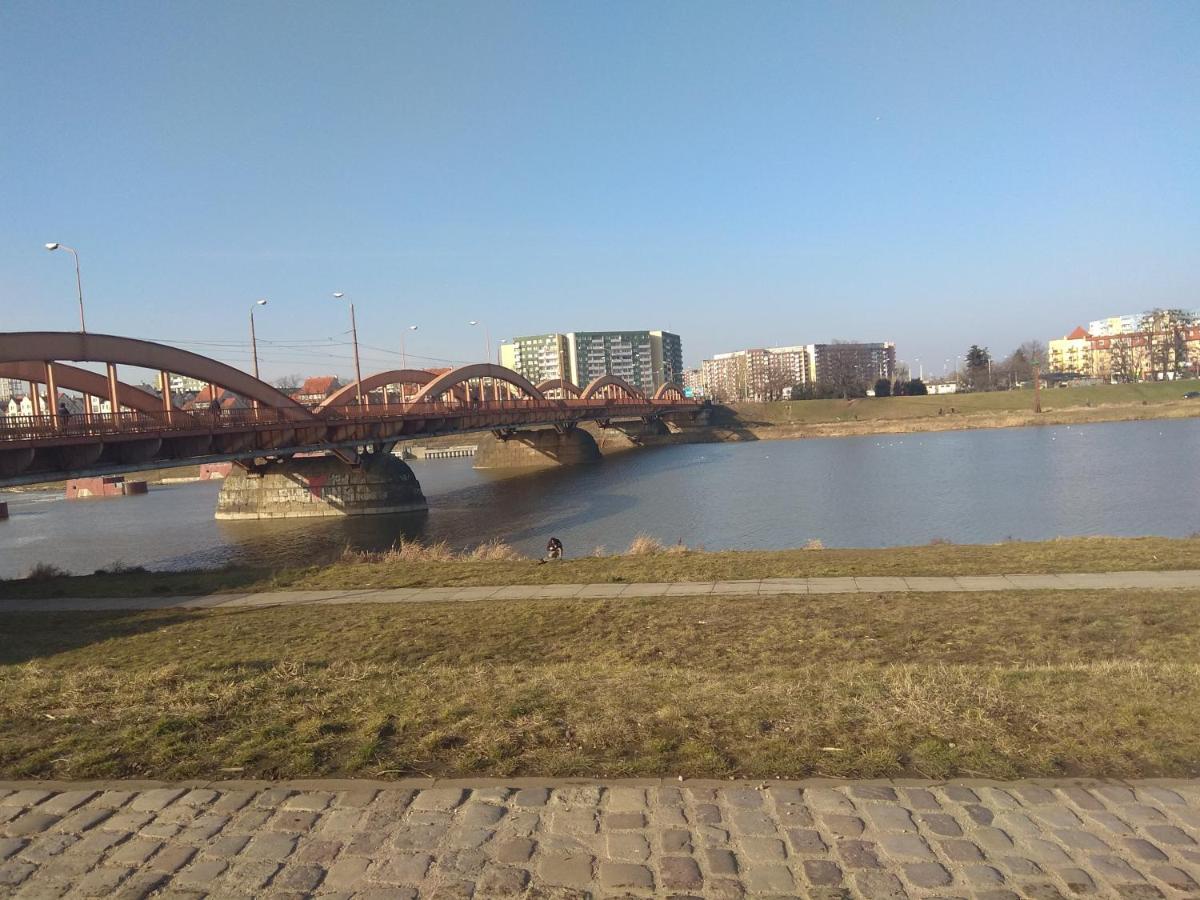 Nighthost- Trzebnicka 84 Appartement Wrocław Buitenkant foto